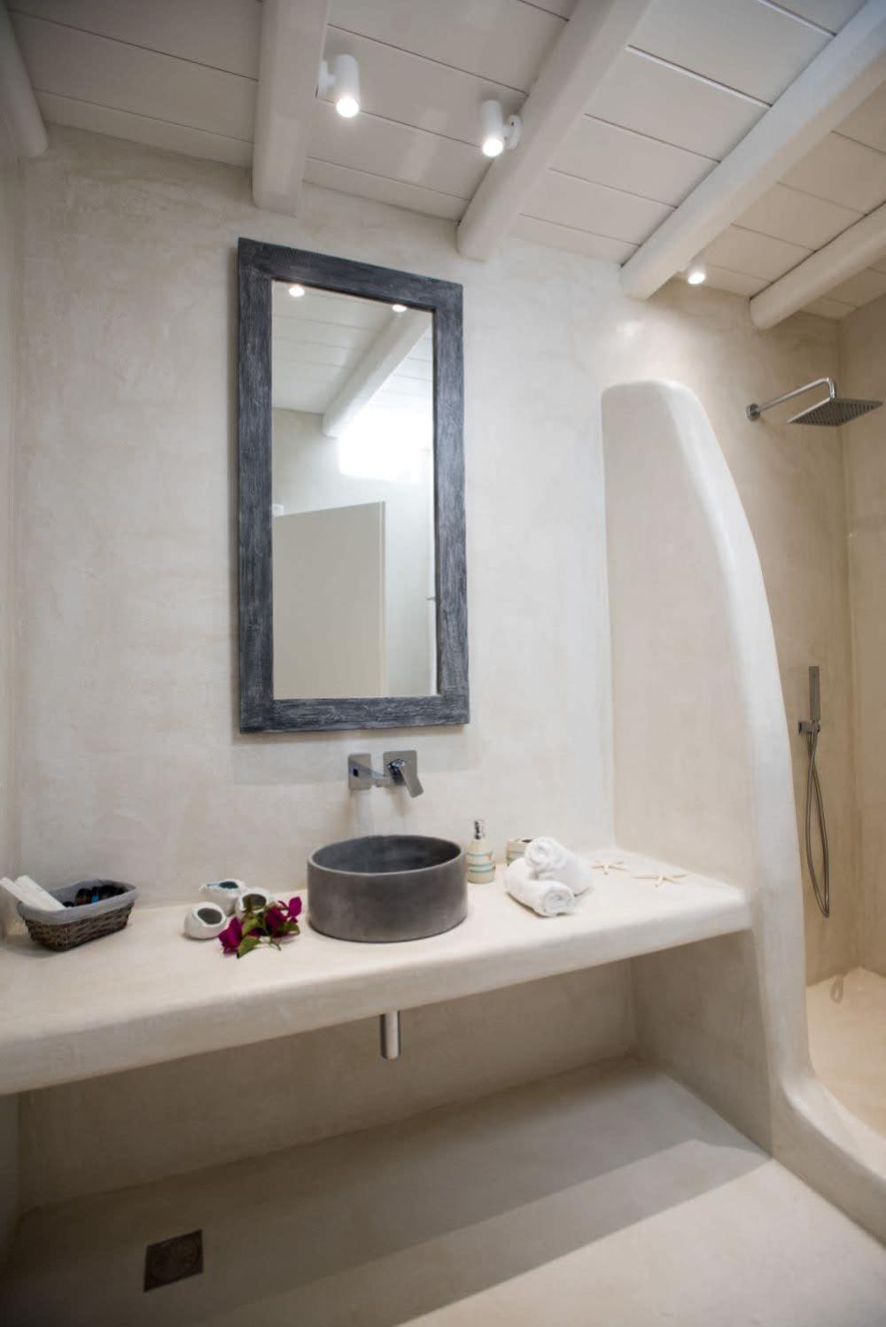 Romantic Mykonian Oasis With Jacuzzi & Sea View